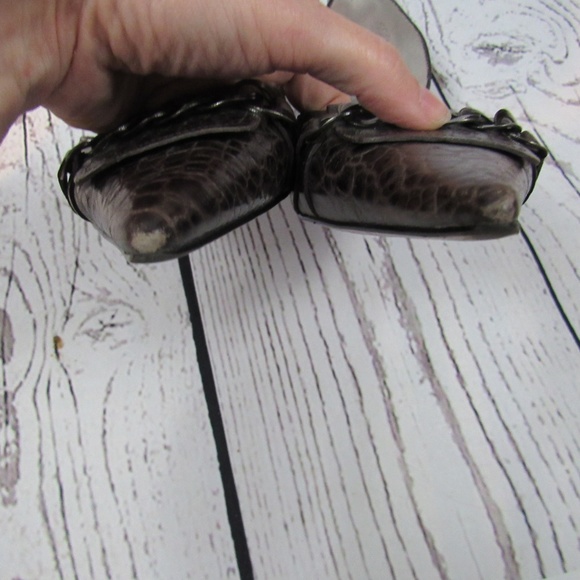 Marc Fisher Genna D'Orsay alligator print pumps - Picture 5 of 8